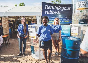 #MyPlasticPledge volunteers
